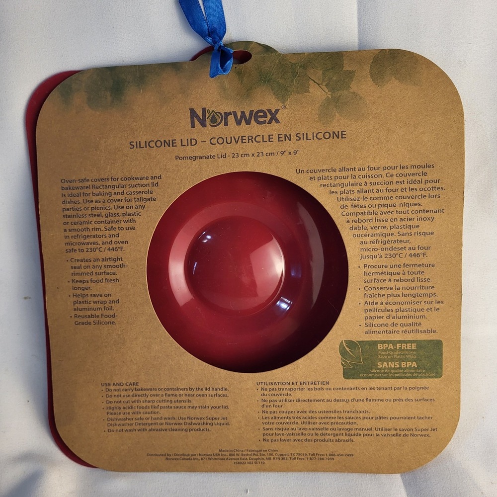 Norwex NEW Silicone Lid Square Pomegranate 9" X 9" Oven, Microwave & Oven Safe